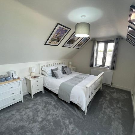 The Top Floor Stretham Exterior foto